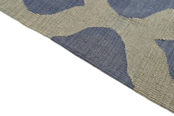 Detail image of 8' 3 x 10' Hand Woven Kilim Modern Wool Rug