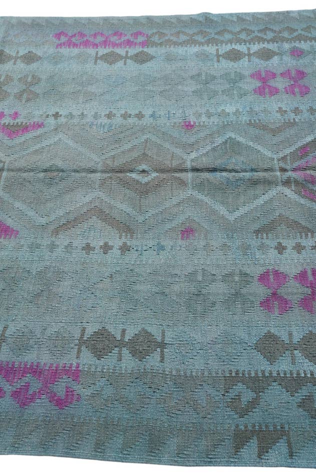 Detail image of 5' 2 x 7' Hand Woven Kilim Modern Wool Rug