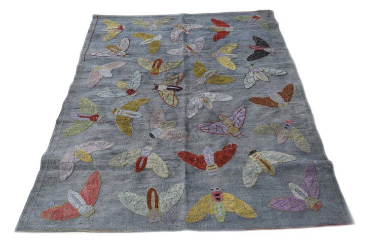 Detail image of 4' x 5' 3 Hand Woven Kilim Suzani Wool Rug