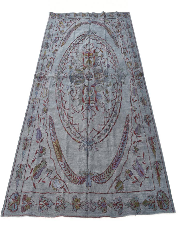 Detail image of 5' 6 x 7' 8  Hand Woven Kilim Suzani Wool Rug