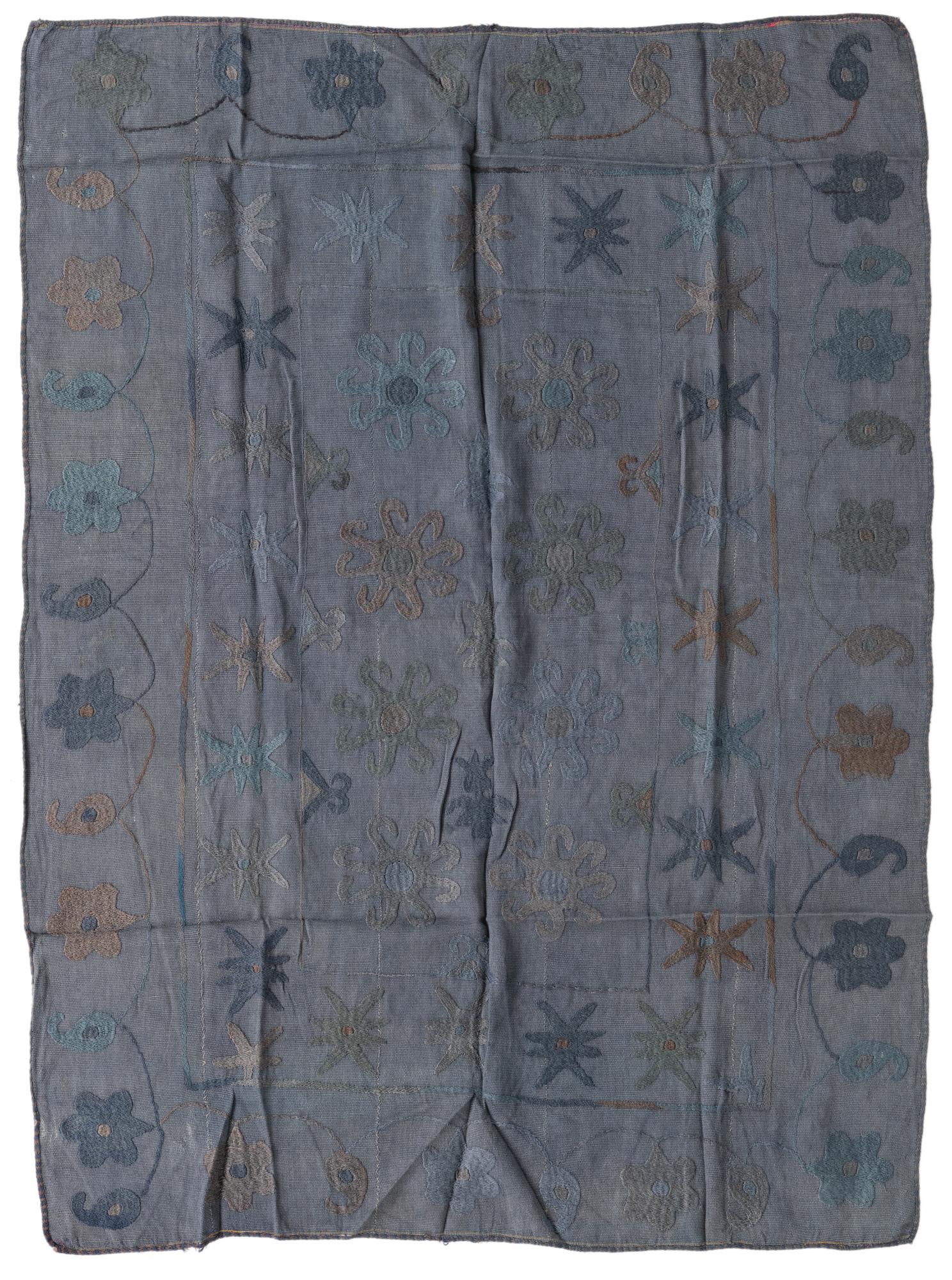 4' 10 x 6' 5 Hand Woven Kilim Suzani Wool Rug