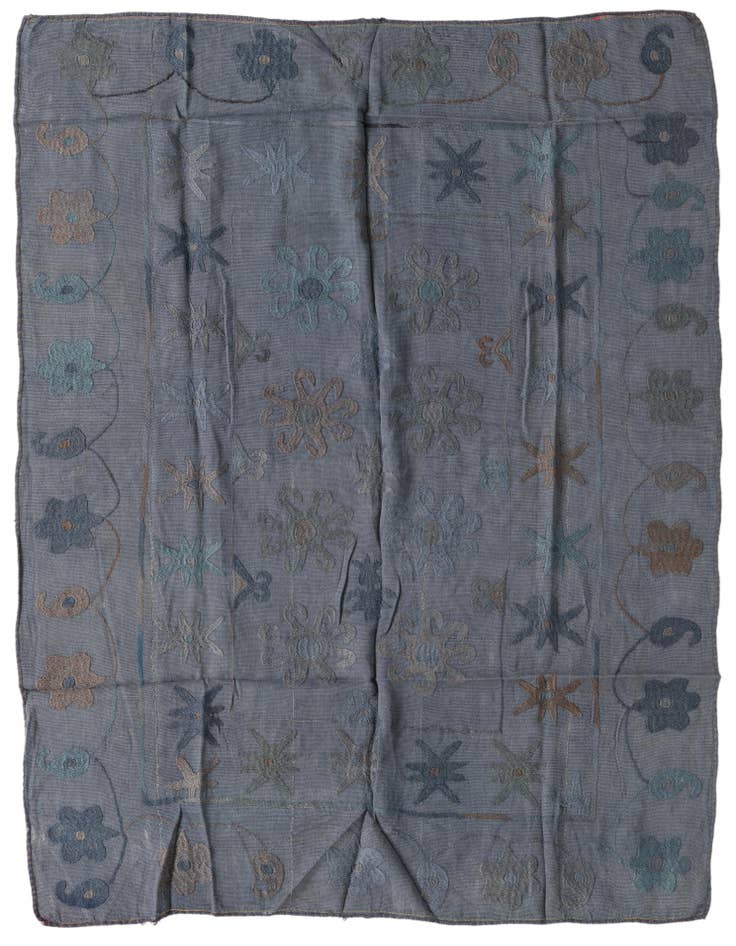Detail image of 4' 10 x 6' 5 Hand Woven Kilim Suzani Wool Rug