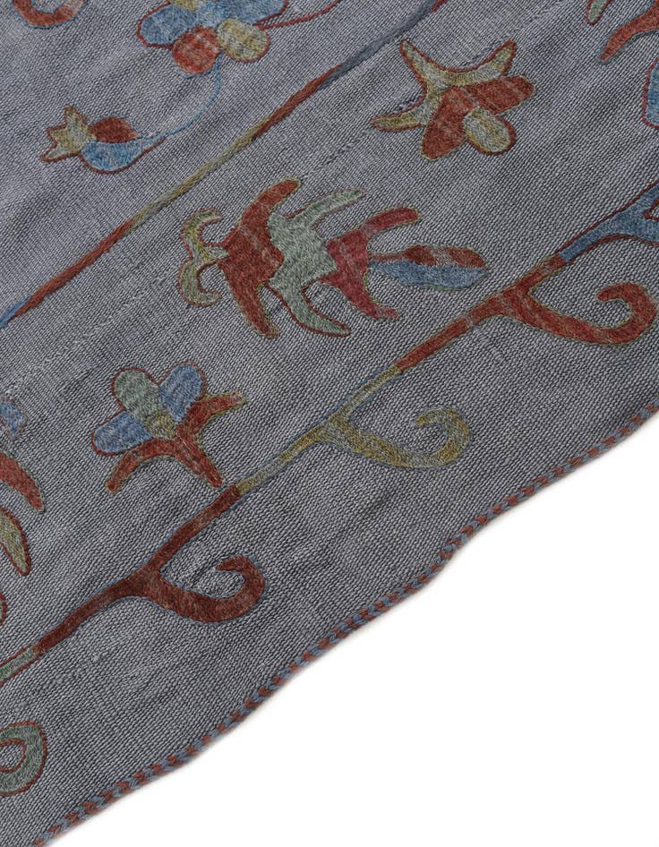 Detail image of 5' 7 x 7' 8  Hand Woven Kilim Suzani Wool Rug