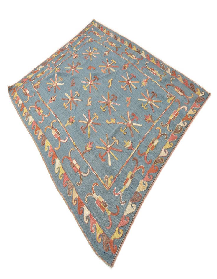 Detail image of 6' x 7' 6  Hand Woven Kilim Suzani Wool Rug