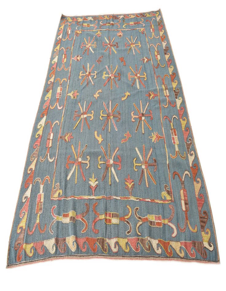 Detail image of 6' x 7' 6  Hand Woven Kilim Suzani Wool Rug