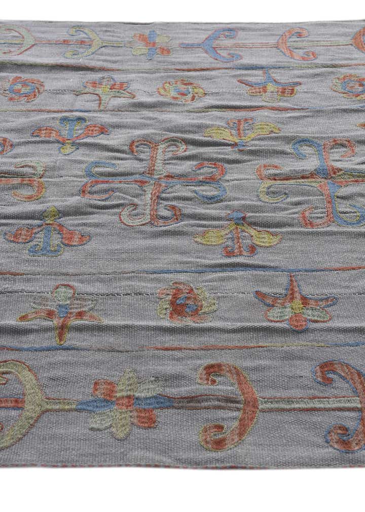 4' 9 x 6' 7 Hand Woven Kilim Suzani Wool Rug