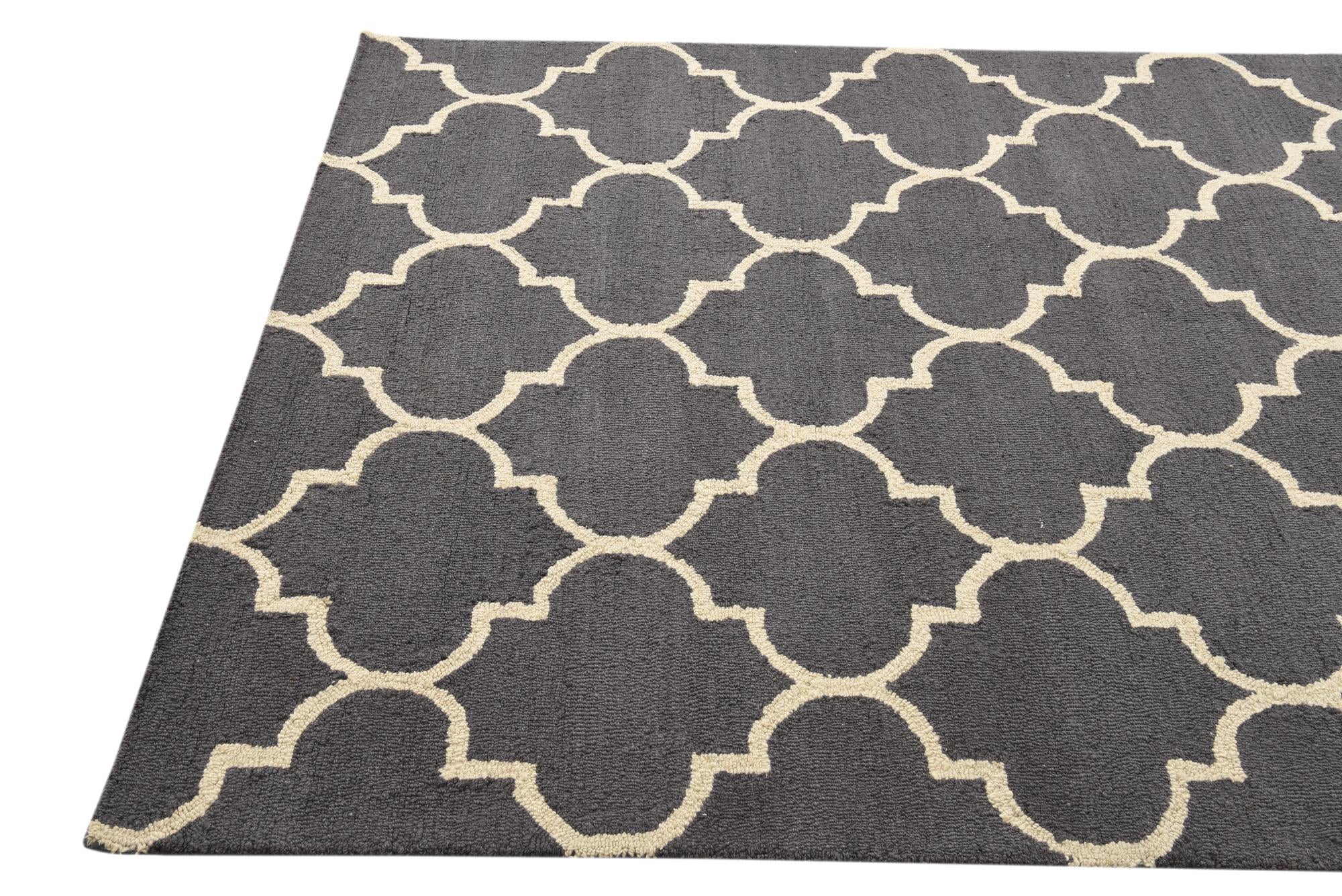 5' x 7' 11 Luna Rug