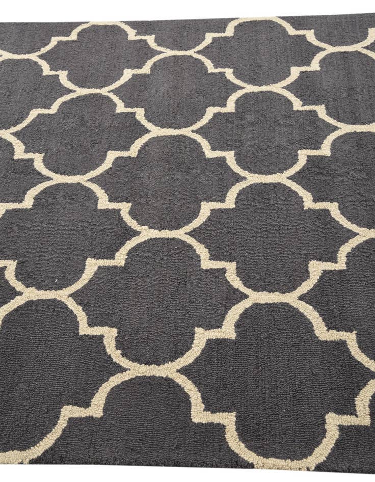 Detail image of 5' x 7' 11 Luna Rug