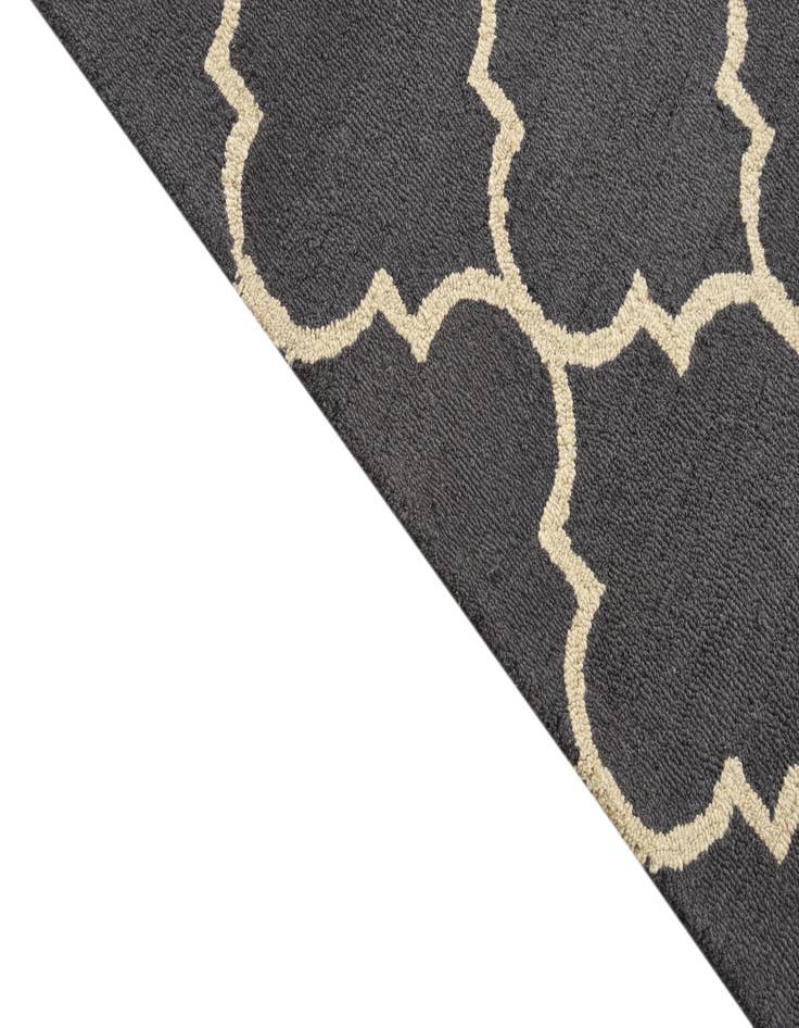 Detail image of 5' x 7' 11 Luna Rug
