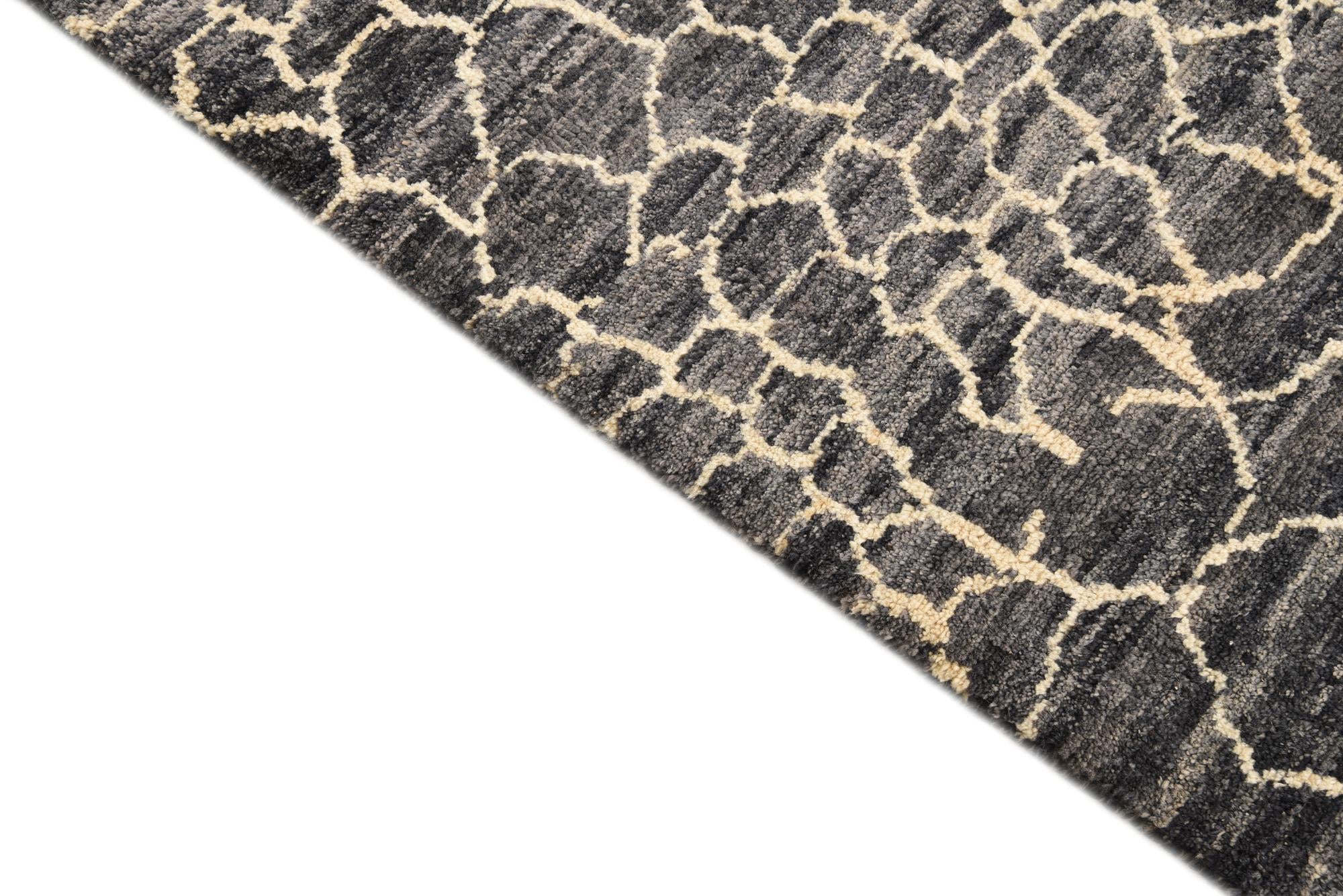 5' 7 x 8' Hand Knotted Moroccan Wool Rug