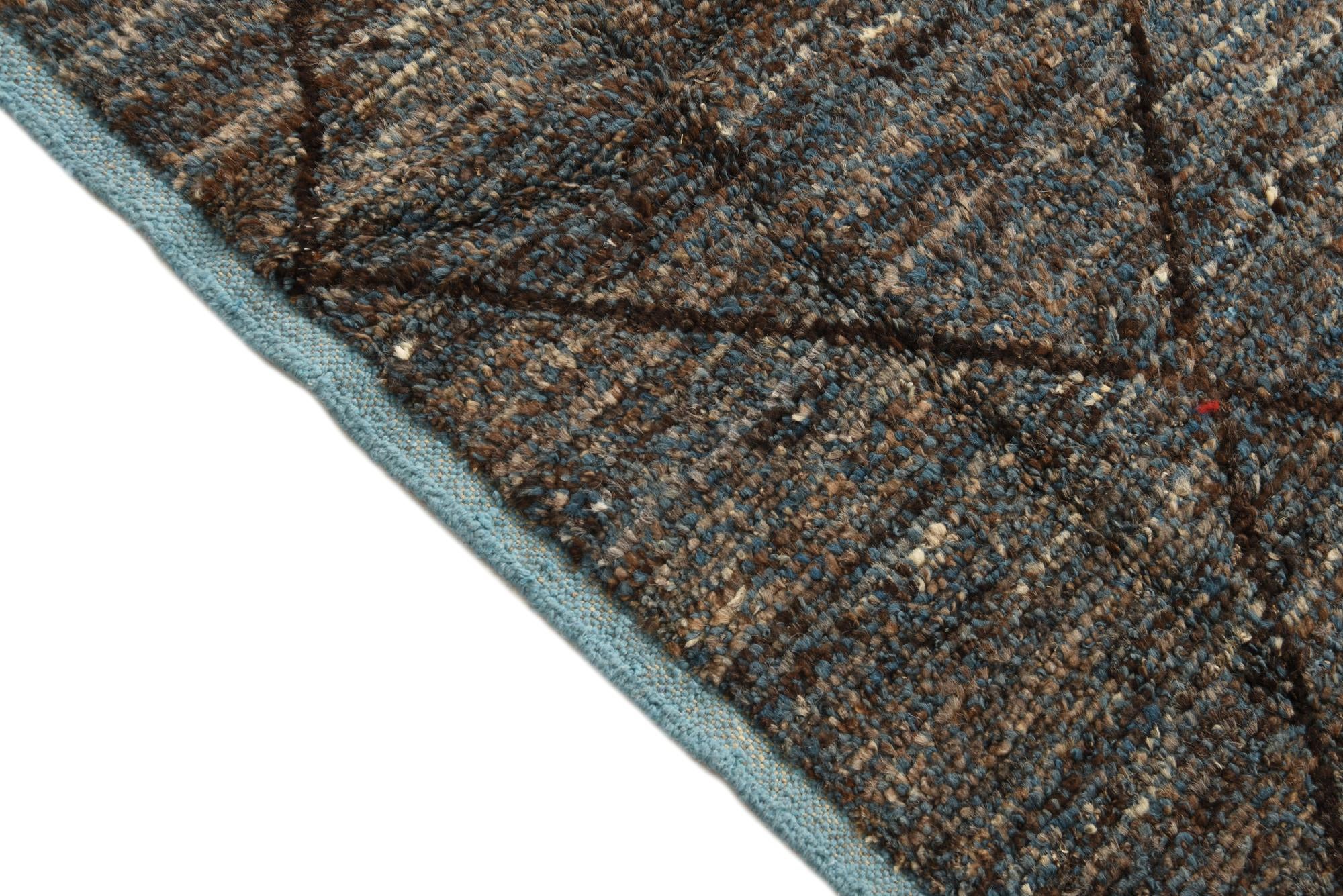 5' 11 x 9' 9 Hand Knotted Moroccan Wool Rug