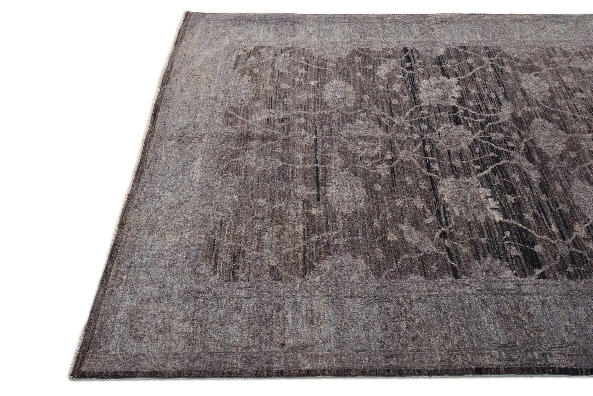 5' 5 x 6' 9 Hand Knotted Peshawar Ziegler Rug