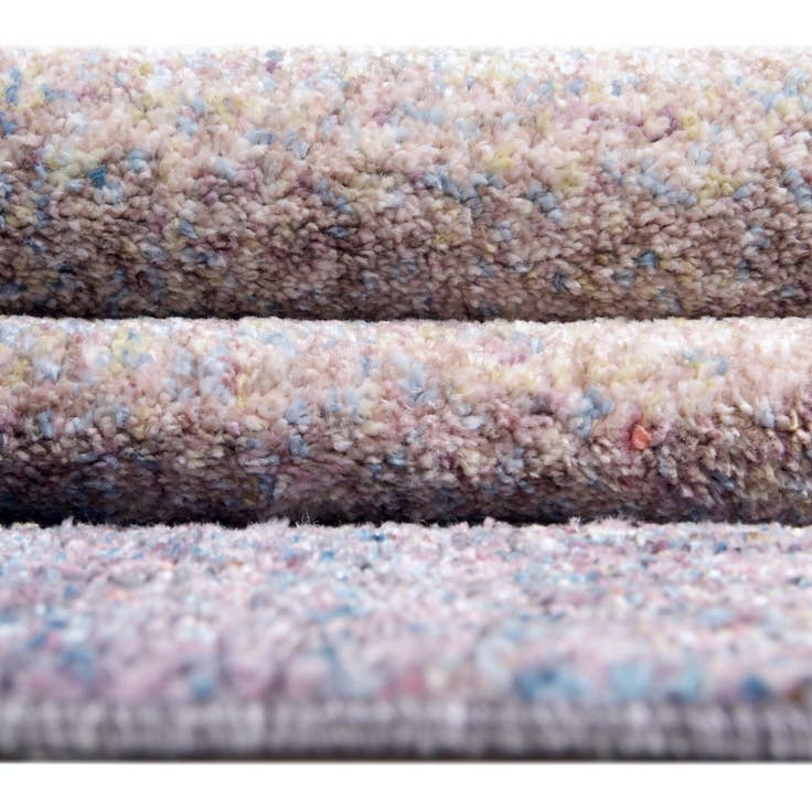 Detail image of 8' x 11' Prism Rug