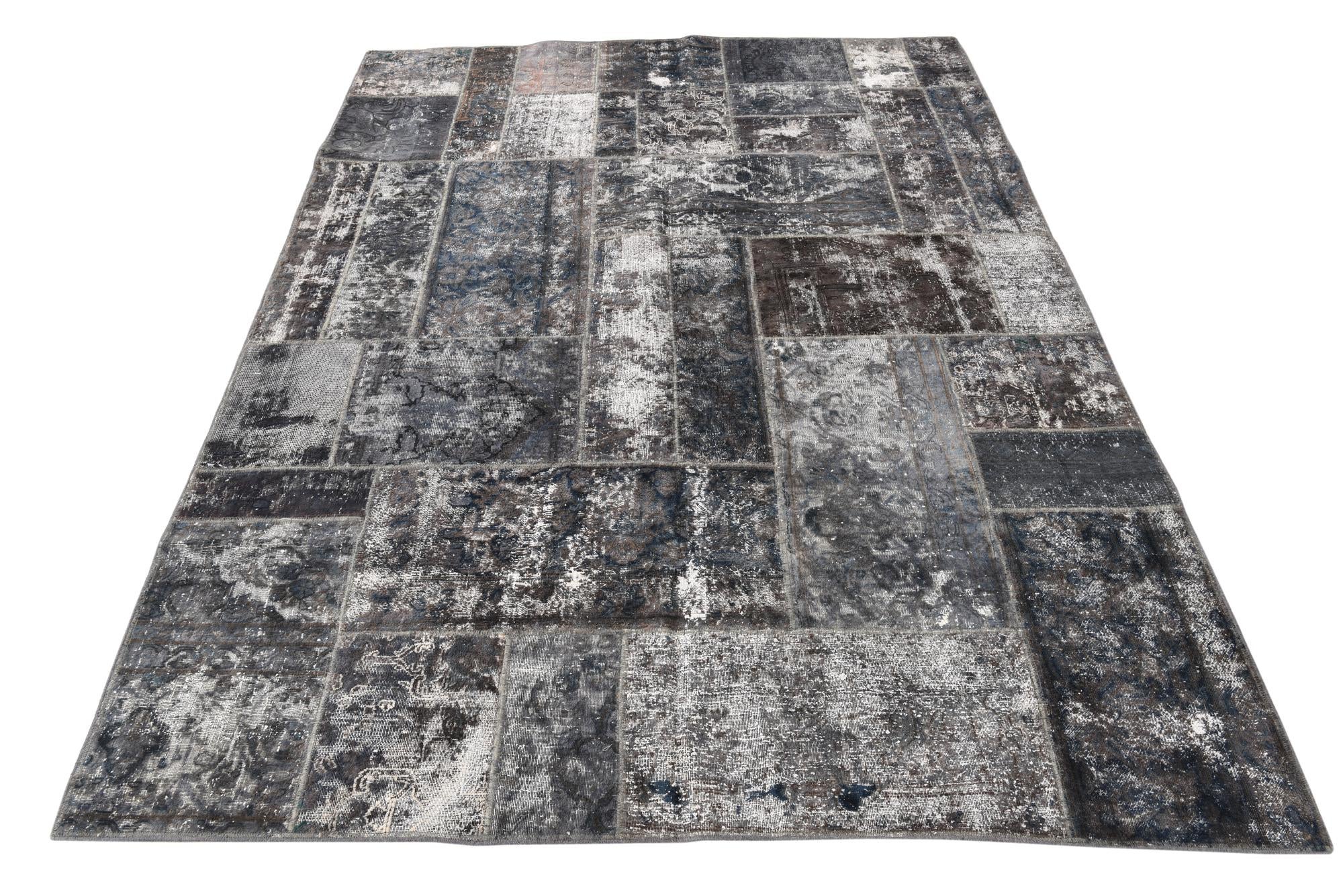5' 8 x 8' Hand Knotted Ultra Vintage Persian Wool Rug