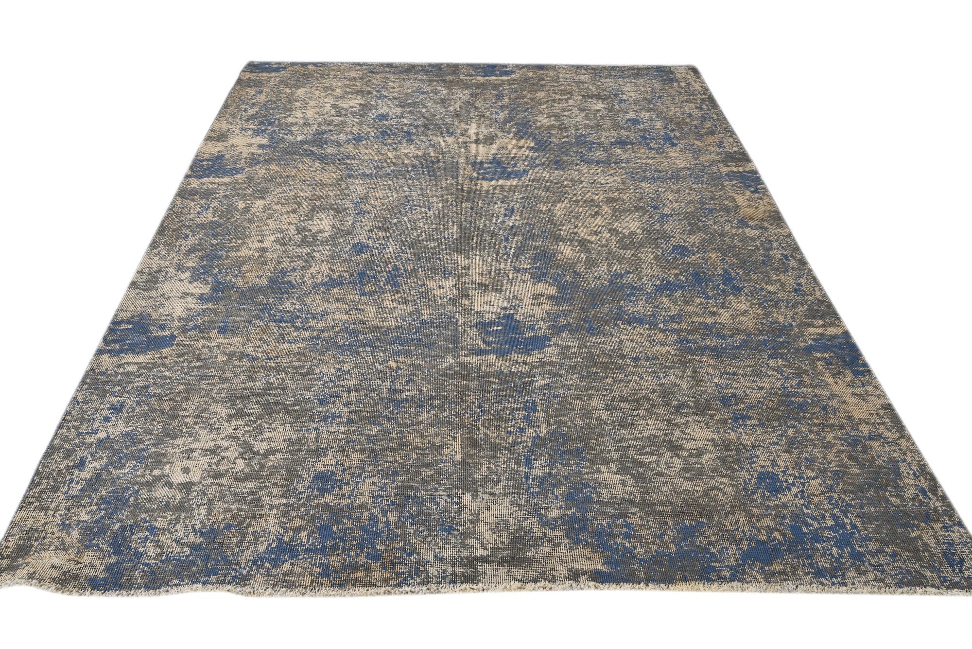 6' x 8' 9 Hand Knotted Ultra Vintage Persian Wool Rug