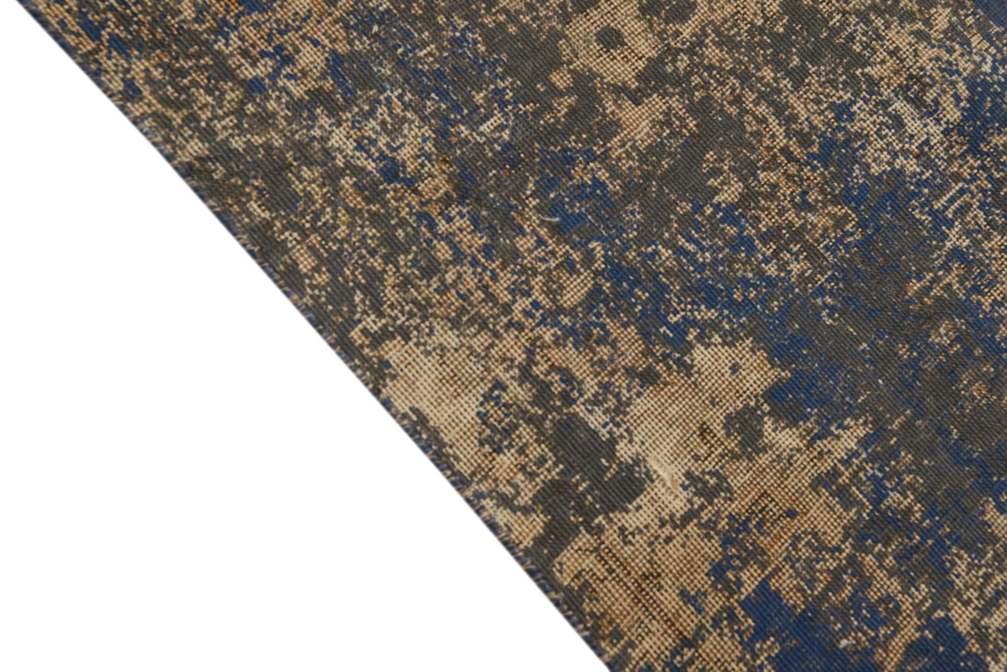 7' 10 x 10' 9 Hand Knotted Ultra Vintage Persian Wool Rug