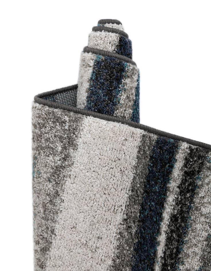 Detail image of 3' x 3' Equinox Round Rug