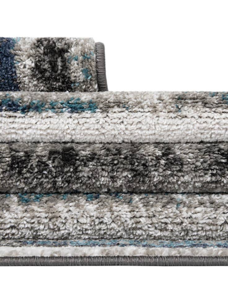 Detail image of 3' x 3' Equinox Round Rug