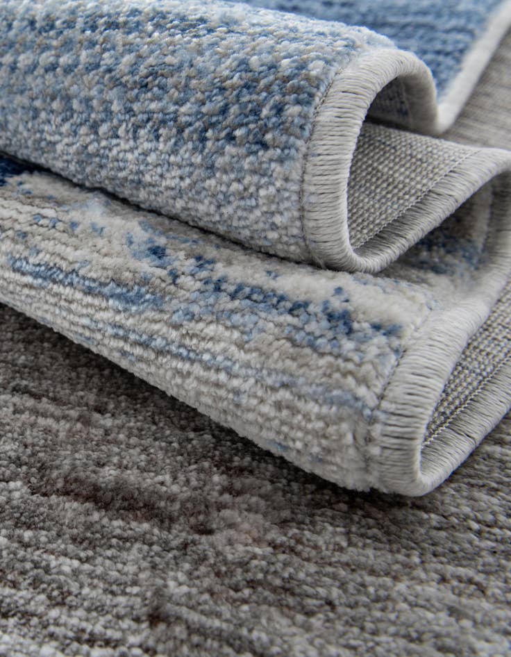 Detail image of 5' 3 x 5' 3 Gabbeh Round Rug