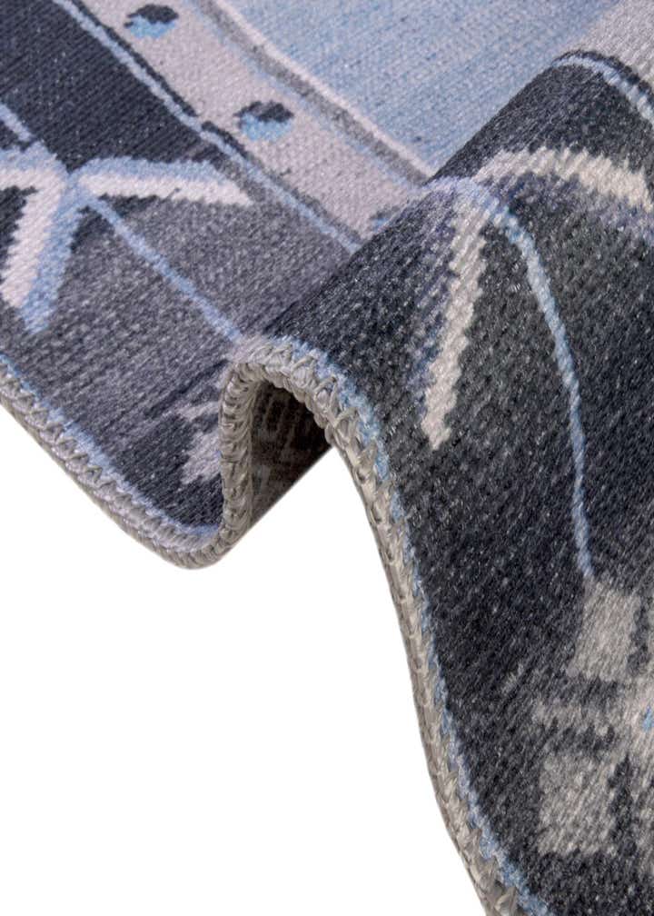 7' 7 x 7' 7 Washable Timeless Round Rug