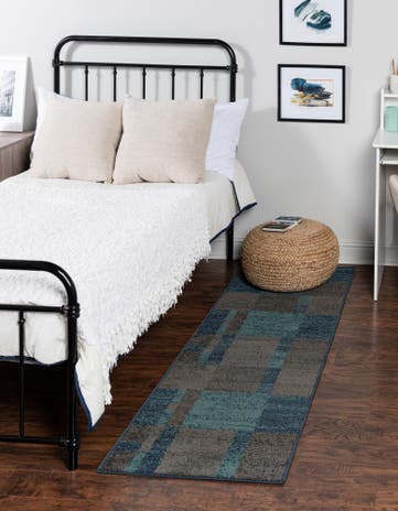 2' 7 x 10' Equinox Runner Rug