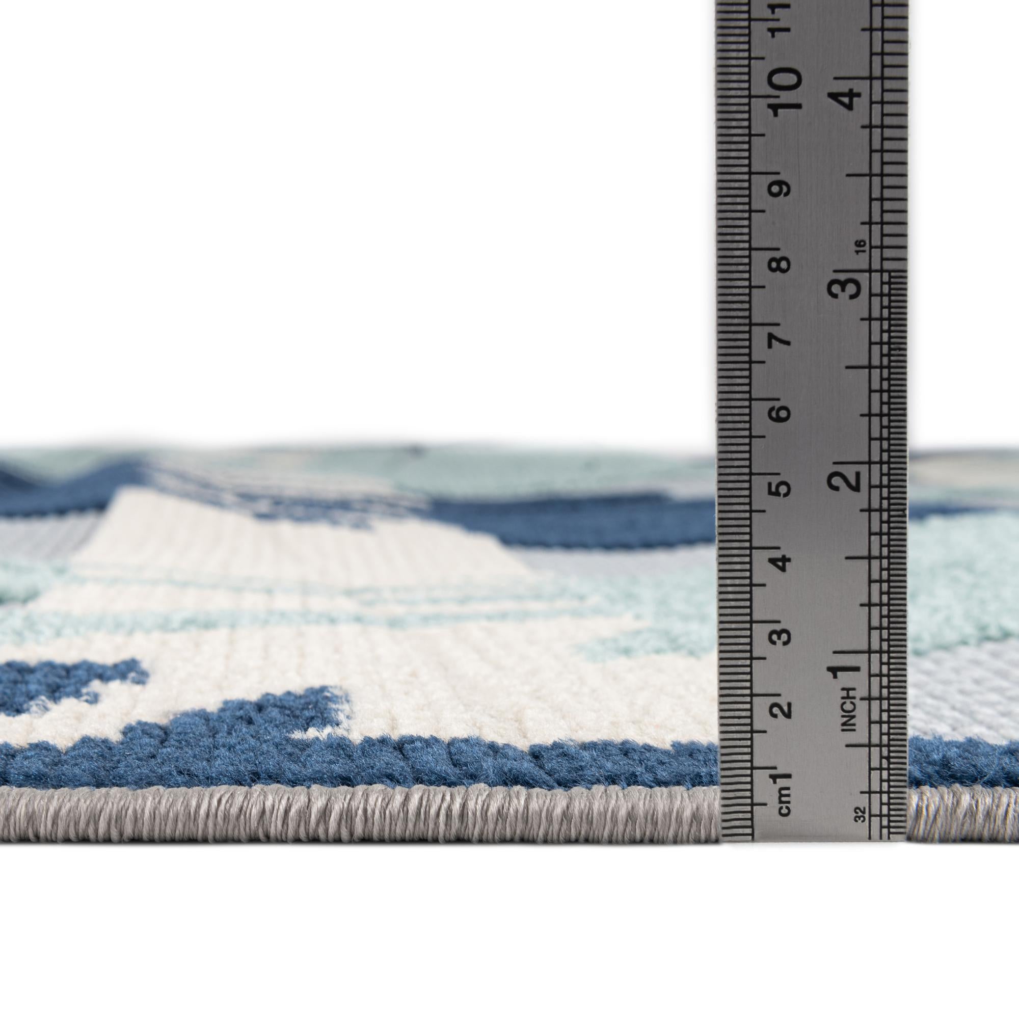 5' 3 x 5' 3 Easy-Clean Aruba Indoor / Outdoor Square Rug