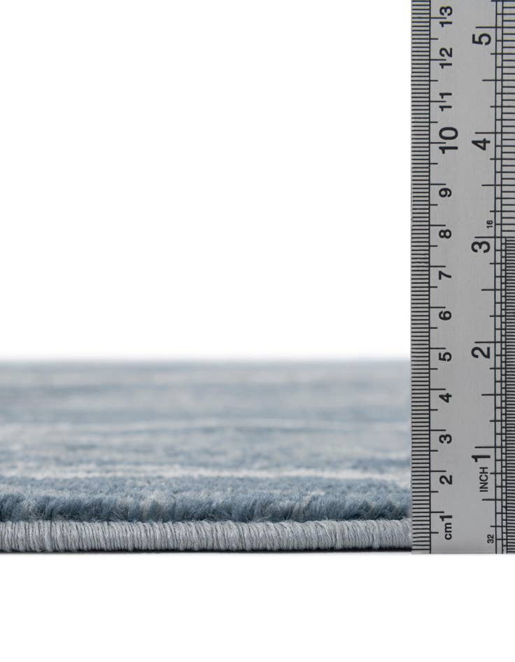 Detail image of 7' 10 x 7' 10 Oregon Square Rug