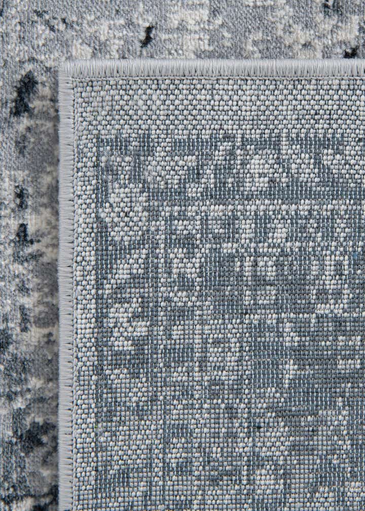 7' x 7' Villa Square Rug