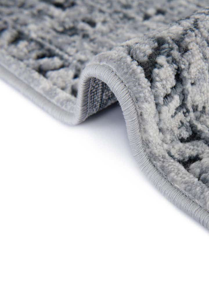 7' x 7' Villa Square Rug
