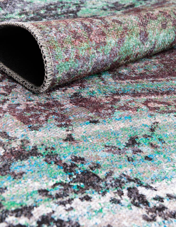 Detail image of 3' 3 x 5' 3 Washable Francesca Rug