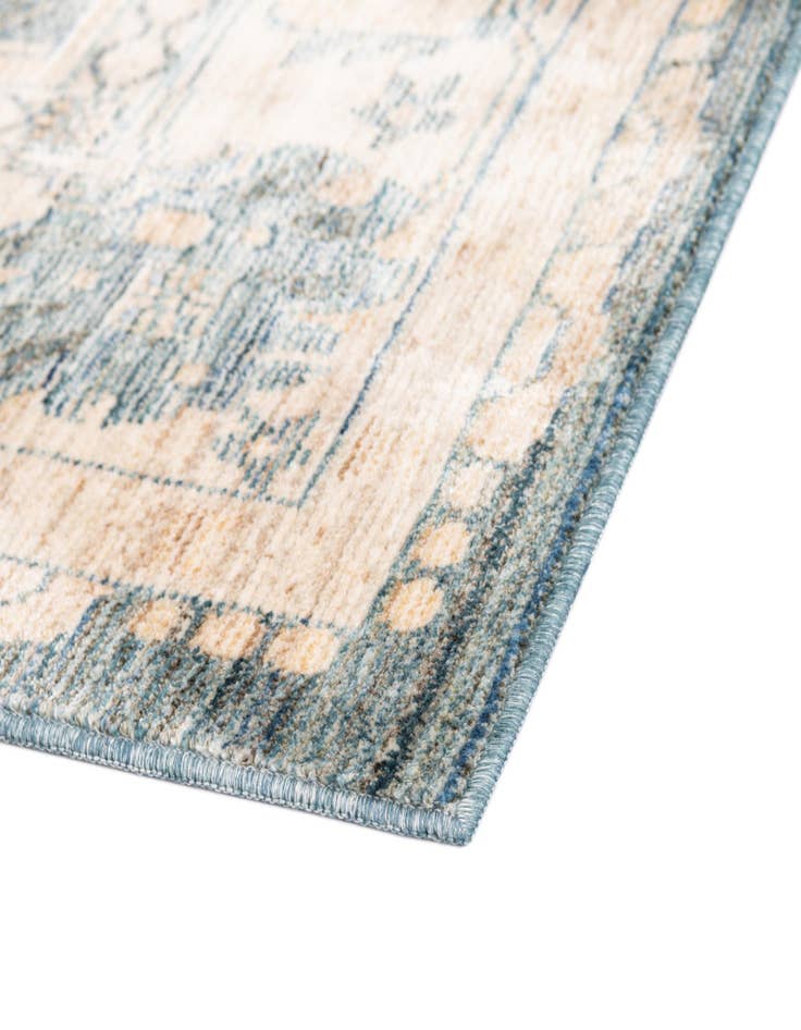 Detail image of 6' 7 x 9' 6 Noble Rug