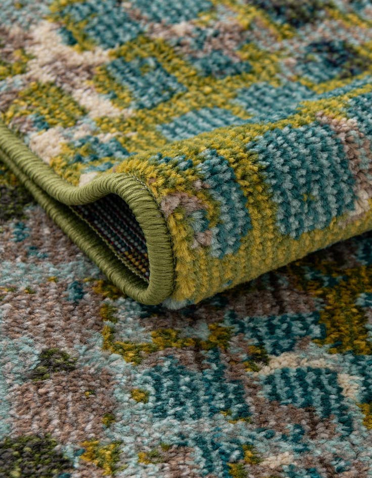 Detail image of 5' x 8'  Washable Spectrum Rug