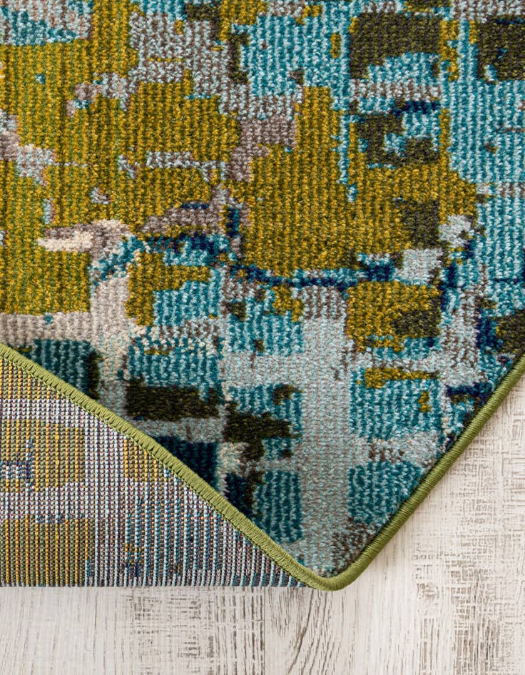 Detail image of 6' x 6' Washable Theia Round Rug