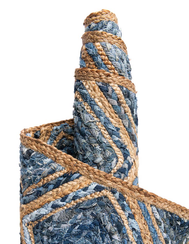 Detail image of 2' 2 x 3' 7 Handmade Braided Jute Hearth Rug