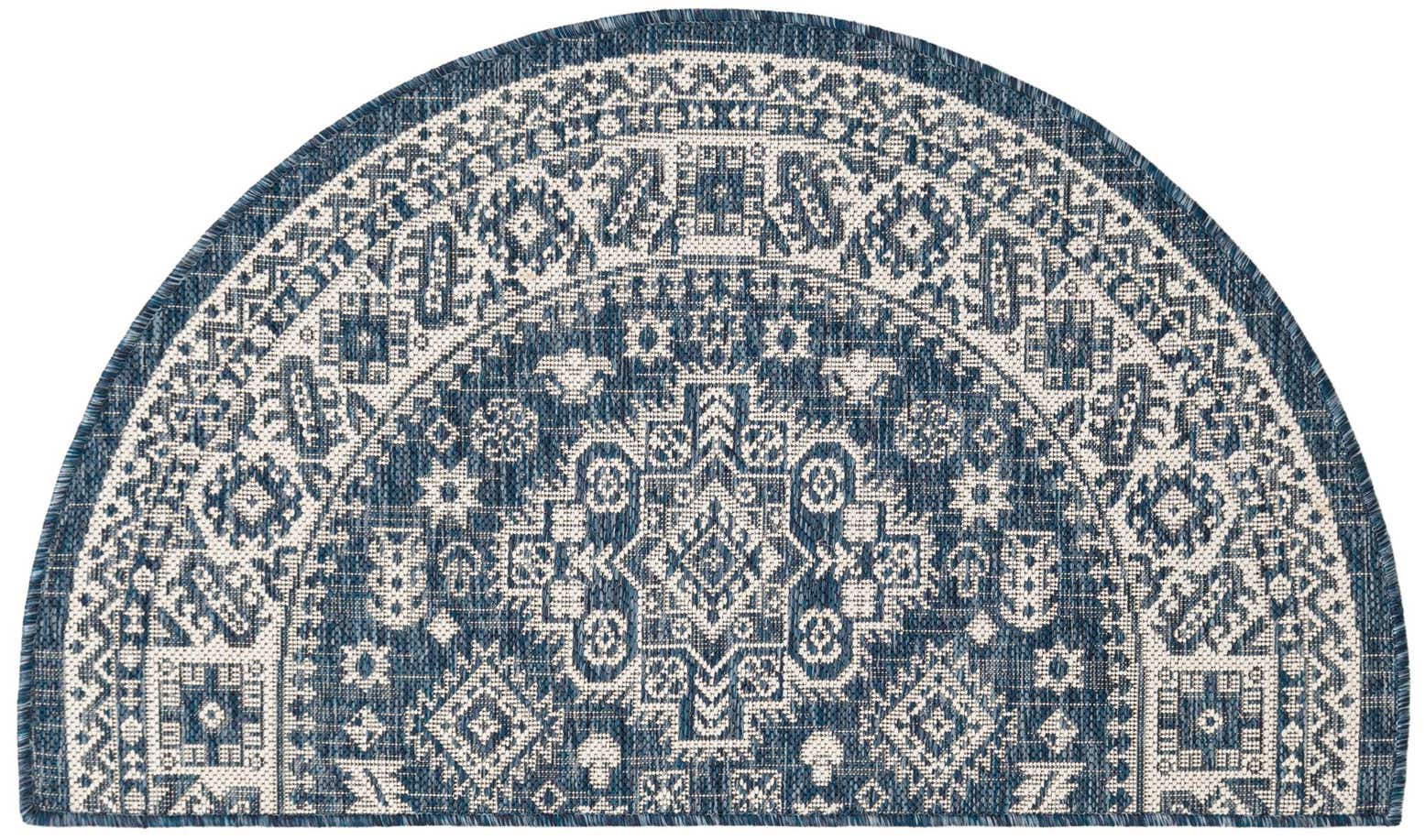 2' 2 x 3' 7 Easy-Clean Aztec Indoor / Outdoor Hearth Rug