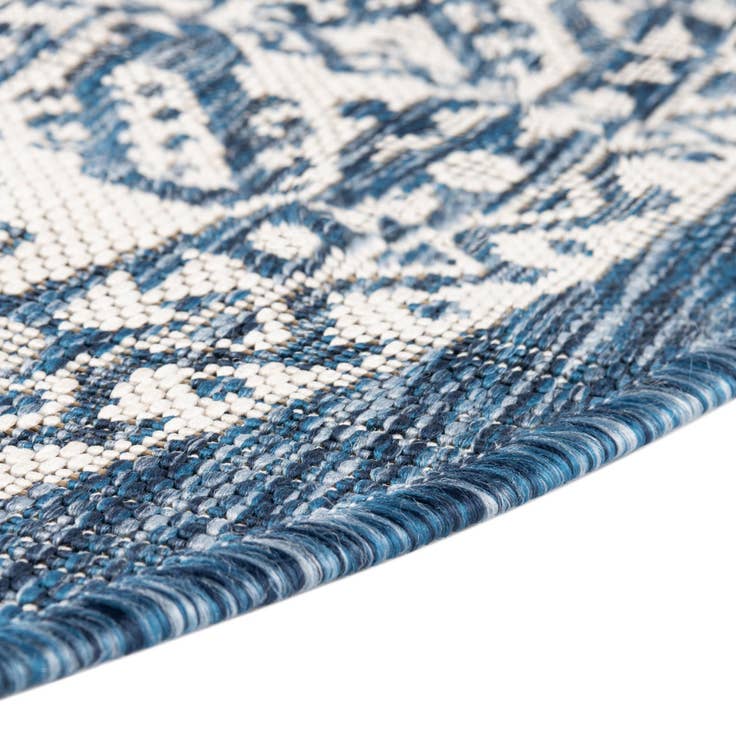 Detail image of 2' 2 x 3' 7 Easy-Clean Aztec Indoor / Outdoor Hearth Rug