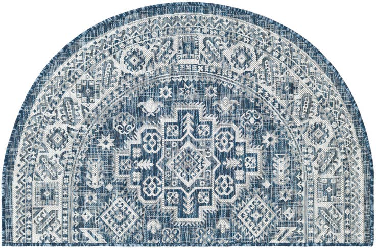 Detail image of 3' x 6' Easy-Clean Aztec Indoor / Outdoor Hearth Rug