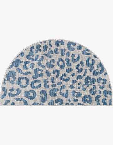 2' 2 x 3' 7 Easy-Clean Safari Indoor / Outdoor Hearth Rug