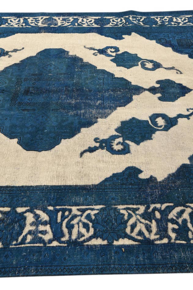 Detail image of 8' x 11' 2 Hand Knotted Ultra Vintage Persian Wool Rug