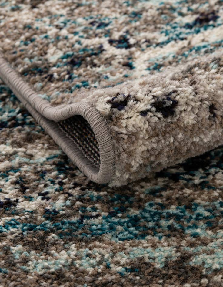 Detail image of 5' 3 x 5' 3 Trellis Frieze Octagon Rug