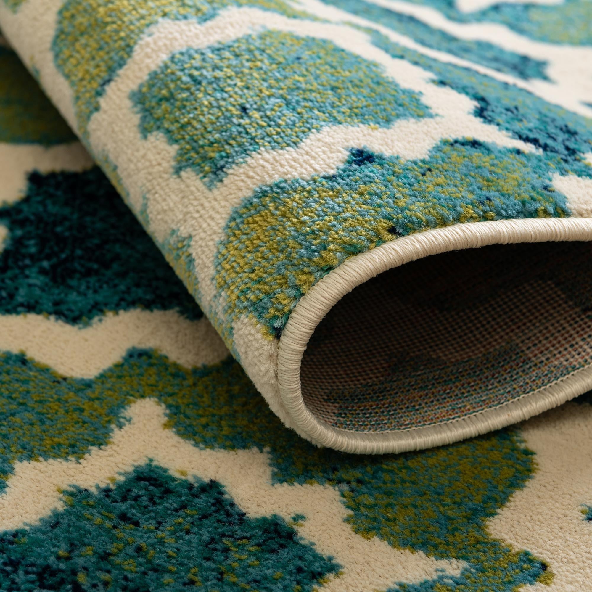 5' 3 x 5' 3 Azalea Octagon Rug