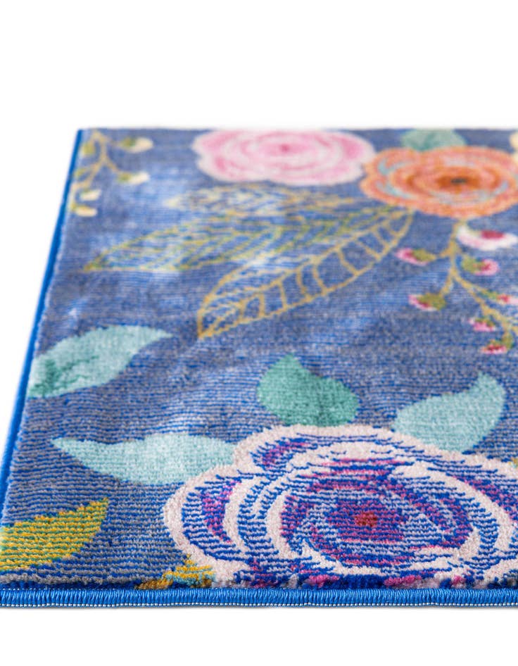 Detail image of 6' x 6' Blossom Octagon Rug