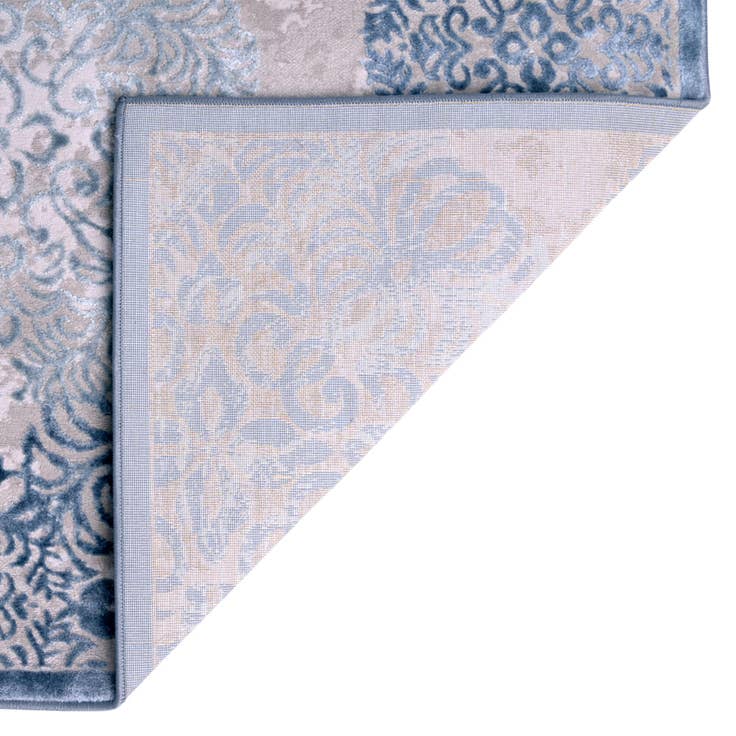 Detail image of 4' x 4' Chesterfield Octagon Rug