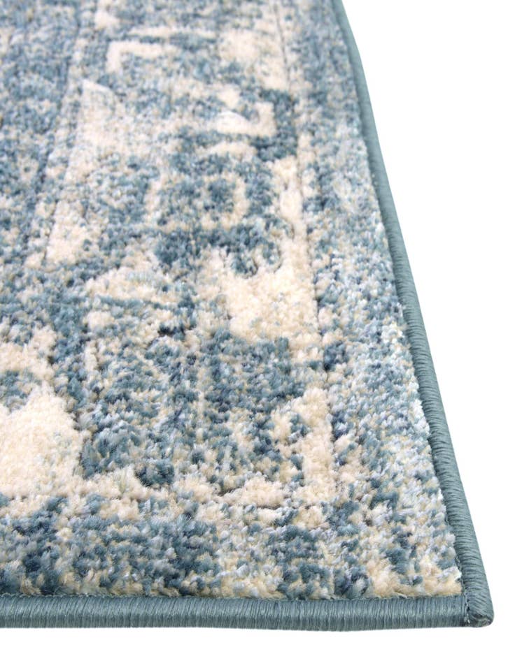 Detail image of 7' 10 x 7' 10 Isabella Octagon Rug