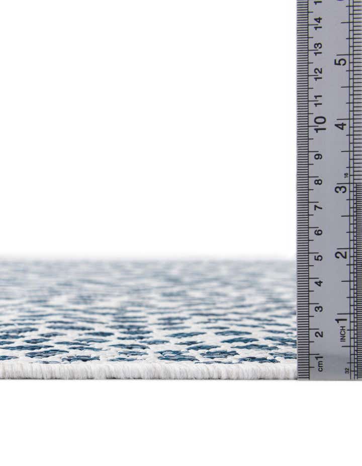 7' 10 x 7' 10 Easy-Clean Jill Zarin Cape Town Indoor / Outdoor Octagon Rug