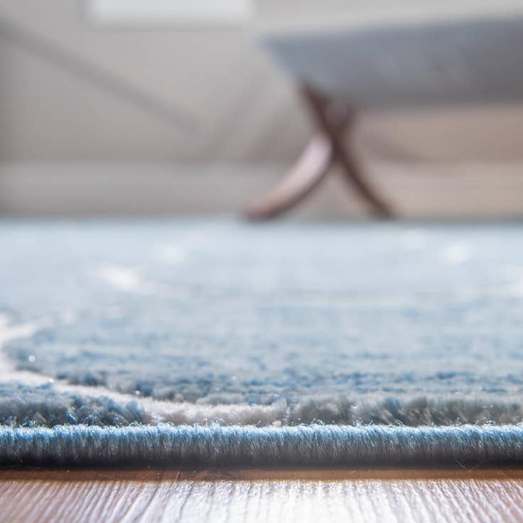 Detail image of 5' 3 x 5' 3 Lattice Trellis Octagon Rug