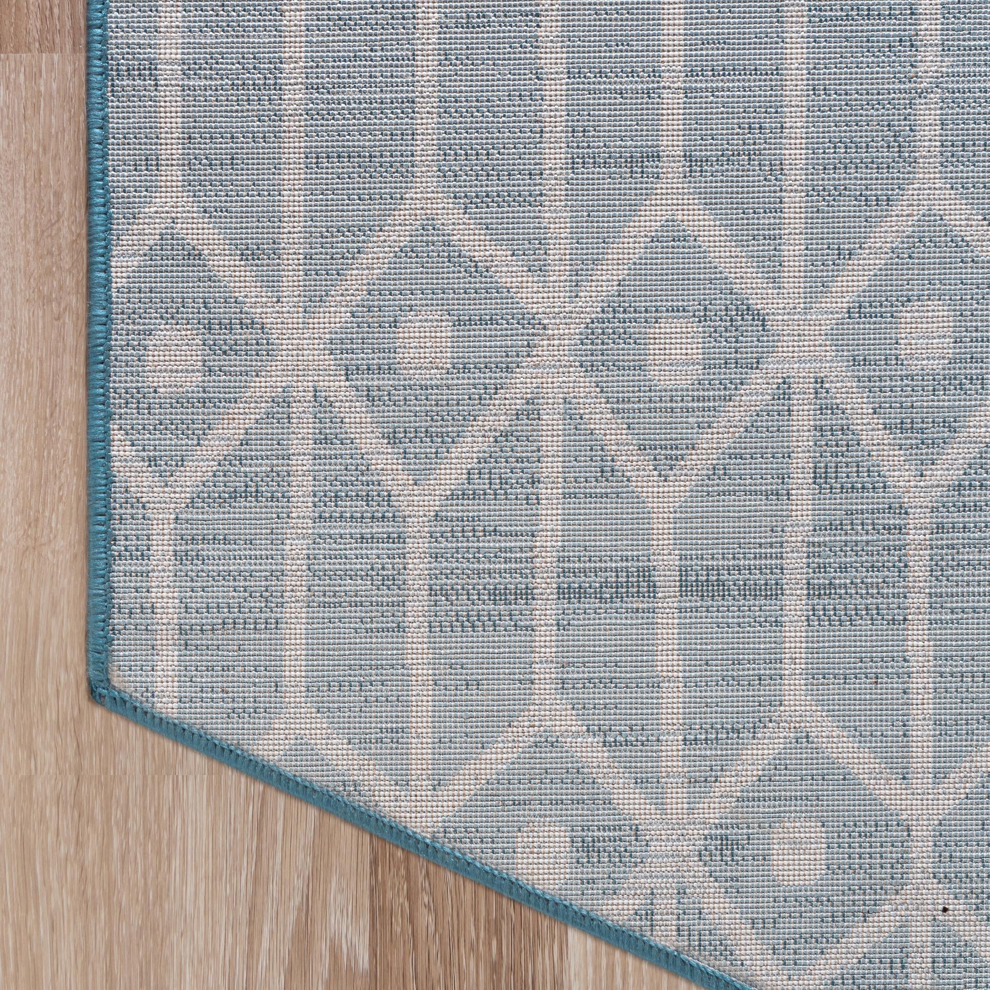 5' 3 x 5' 3 Lattice Trellis Octagon Rug