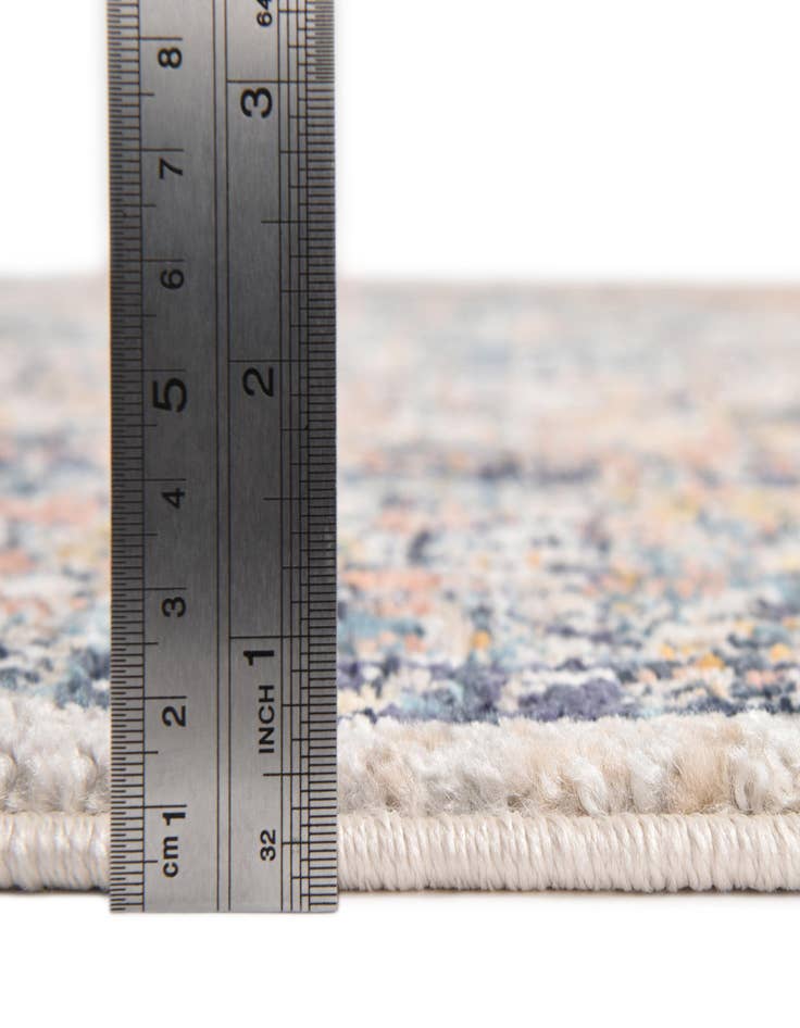 Detail image of 4' x 4' Lola Octagon Rug