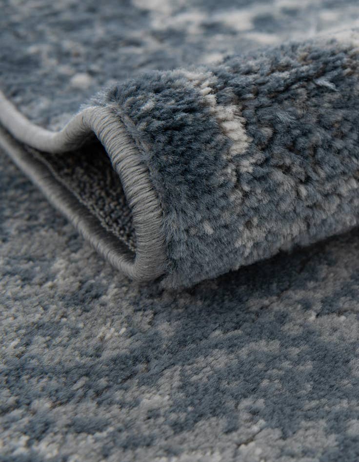 Detail image of 5' 3 x 5' 3 Oregon Octagon Rug