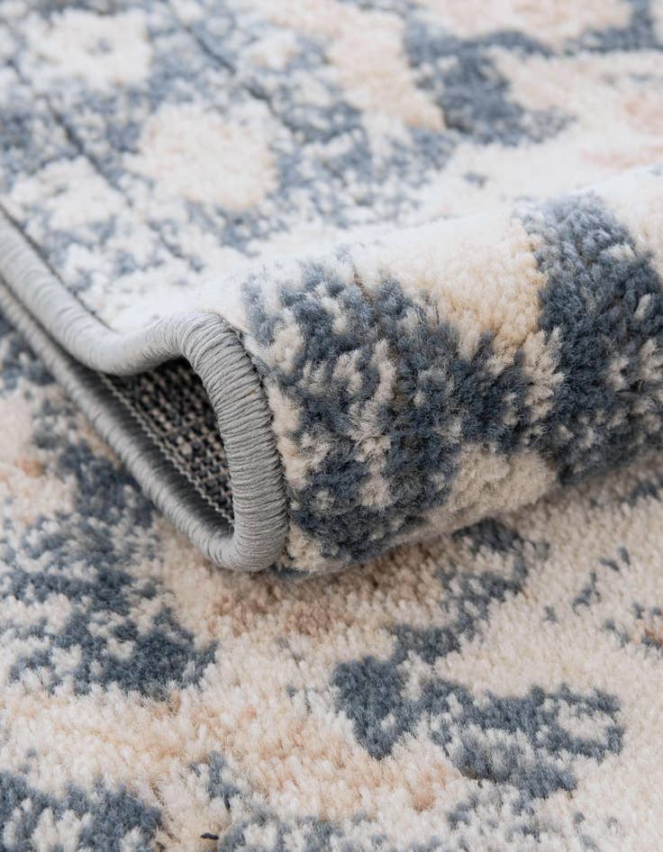 Detail image of 5' 3 x 5' 3 Oregon Octagon Rug